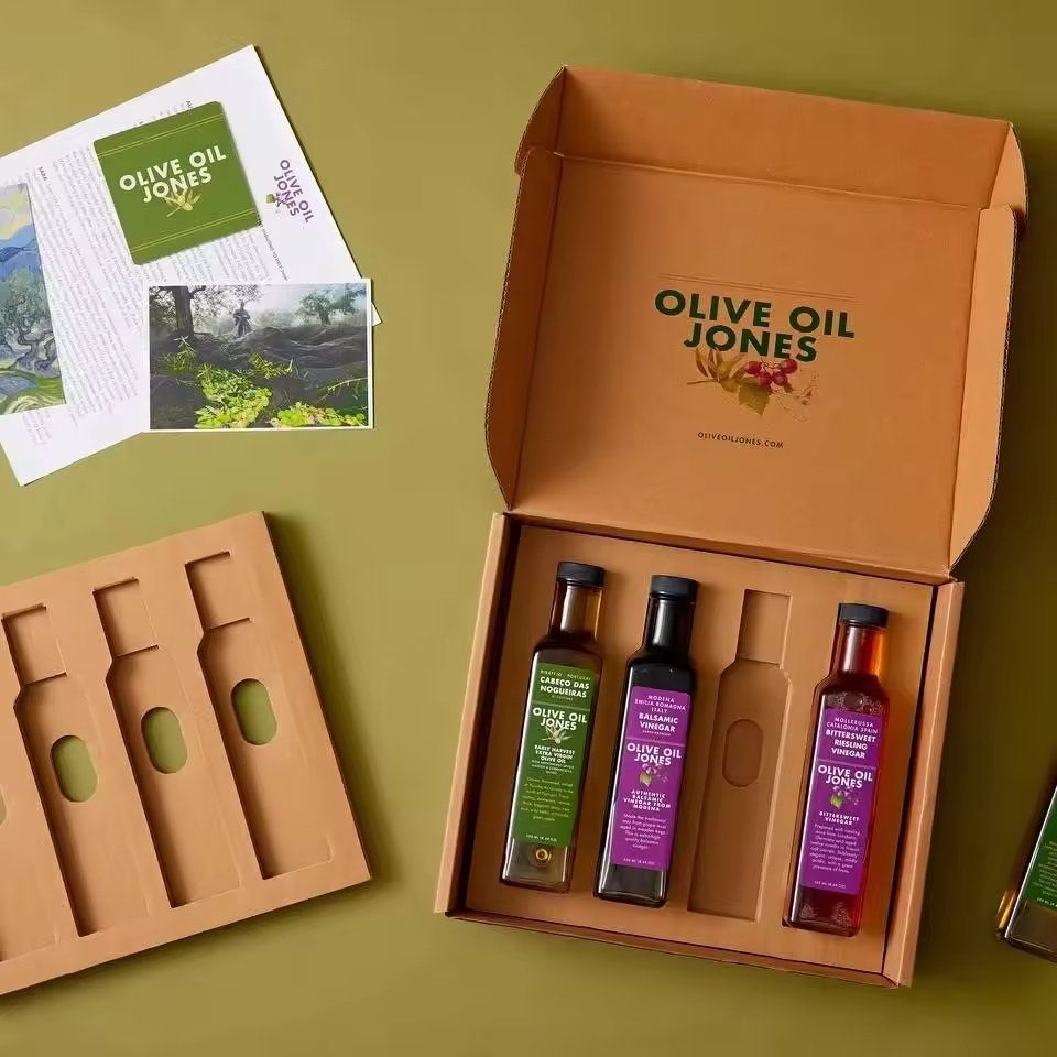 custom boxes with inserts